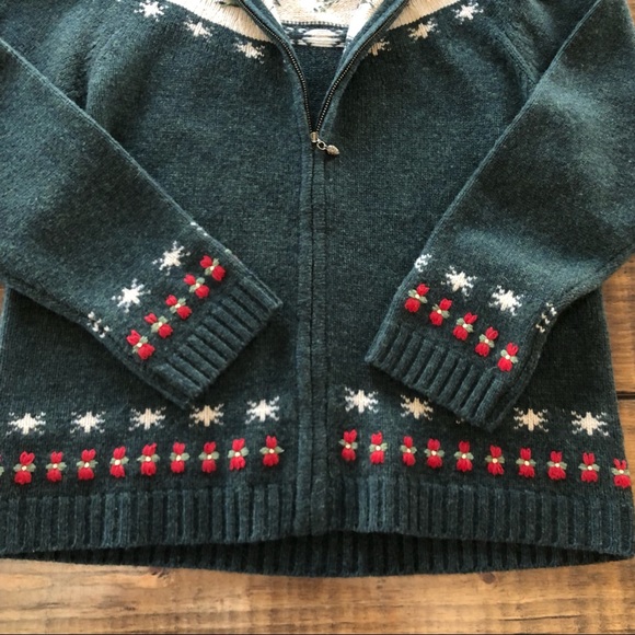 Woolrich Green and Red Cowl Neck Sweater - Picture 9 of 14